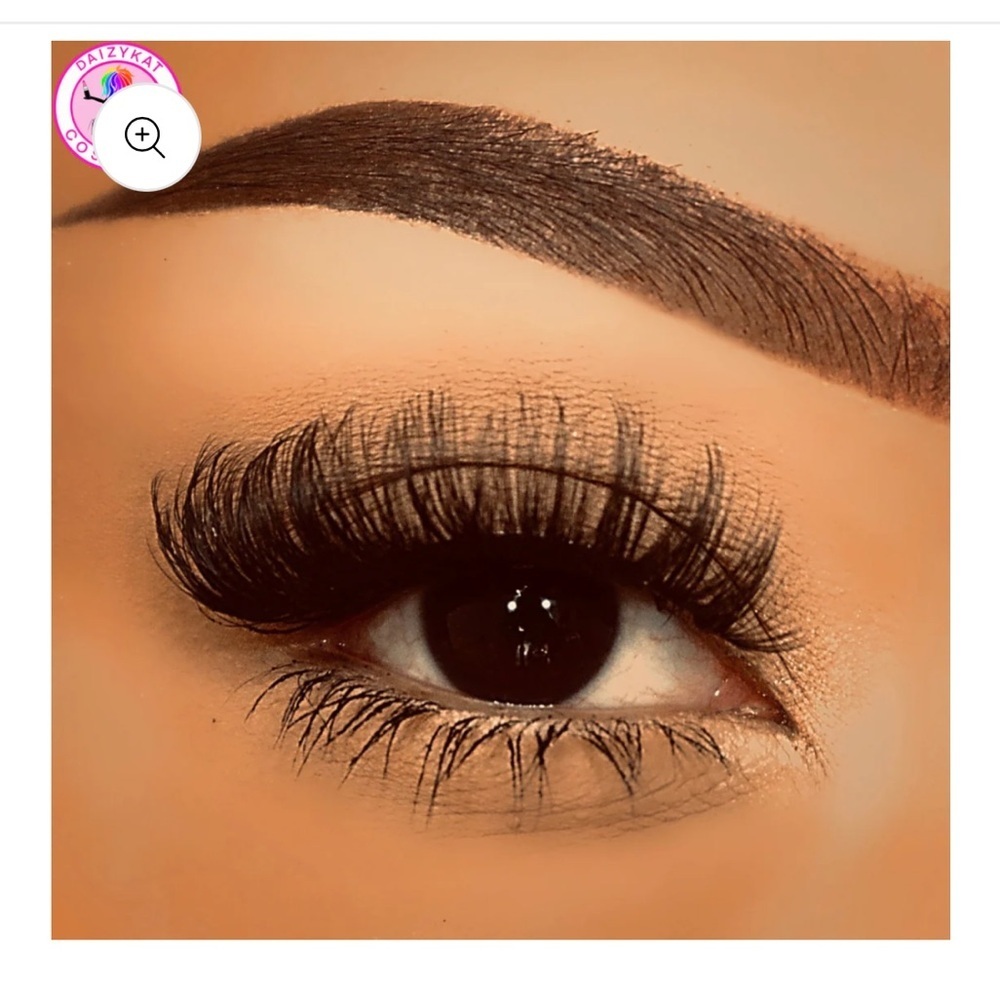 Daizykat Gloria 4D Luxury Synthetic Handmade Lashes Black Reusable Vegan NEW